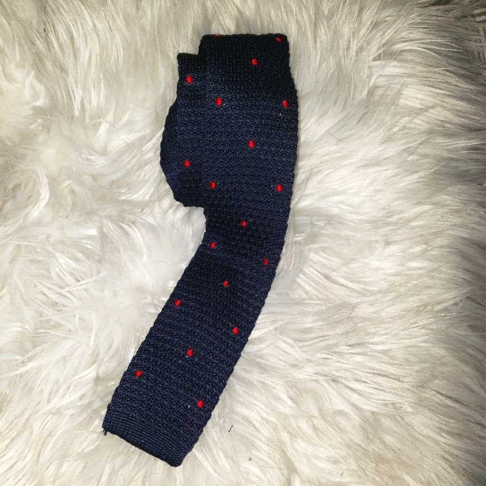 Banana Republic Skinny Knit Tie